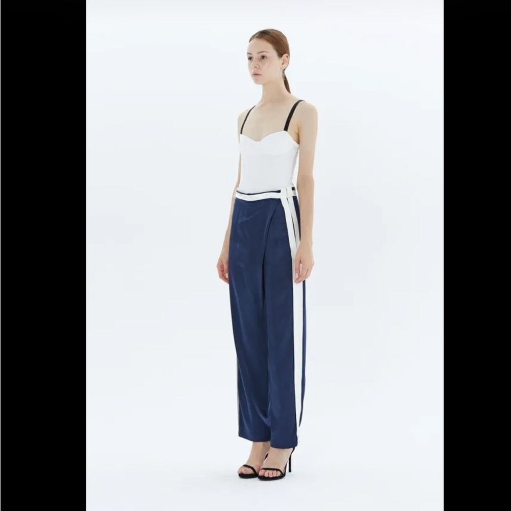 DION LEE Mulberry Silk Navy Blue Trouser Size 4